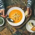 Страхотните ползи за здравето от тиквената супа