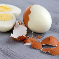 Колко време издържат сварени яйца?
