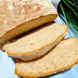 Хляб от пшеница, ръж и царевица