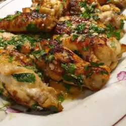 Пилешки крилца с дижонска горчица