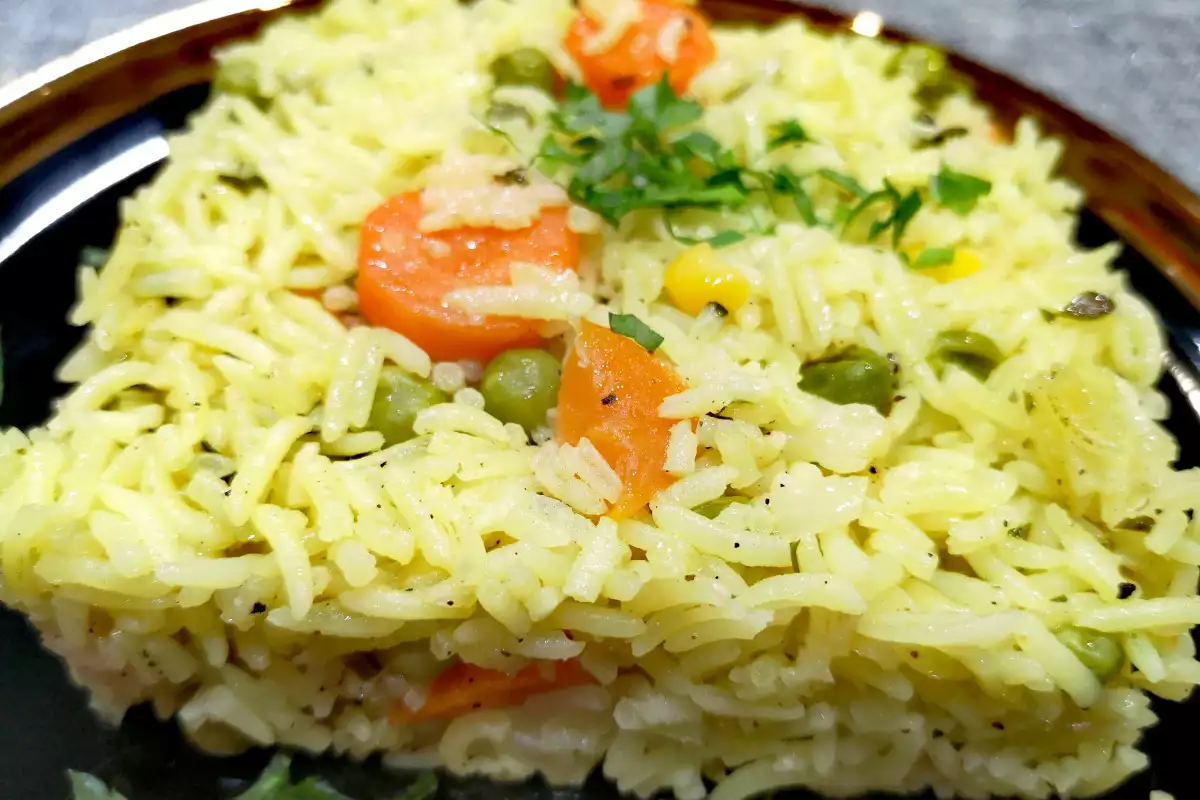 Ориз Басмати с Пиле и Зеленчуци