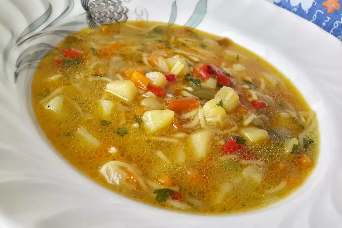 Как се Прави Зеленчукова Супа
