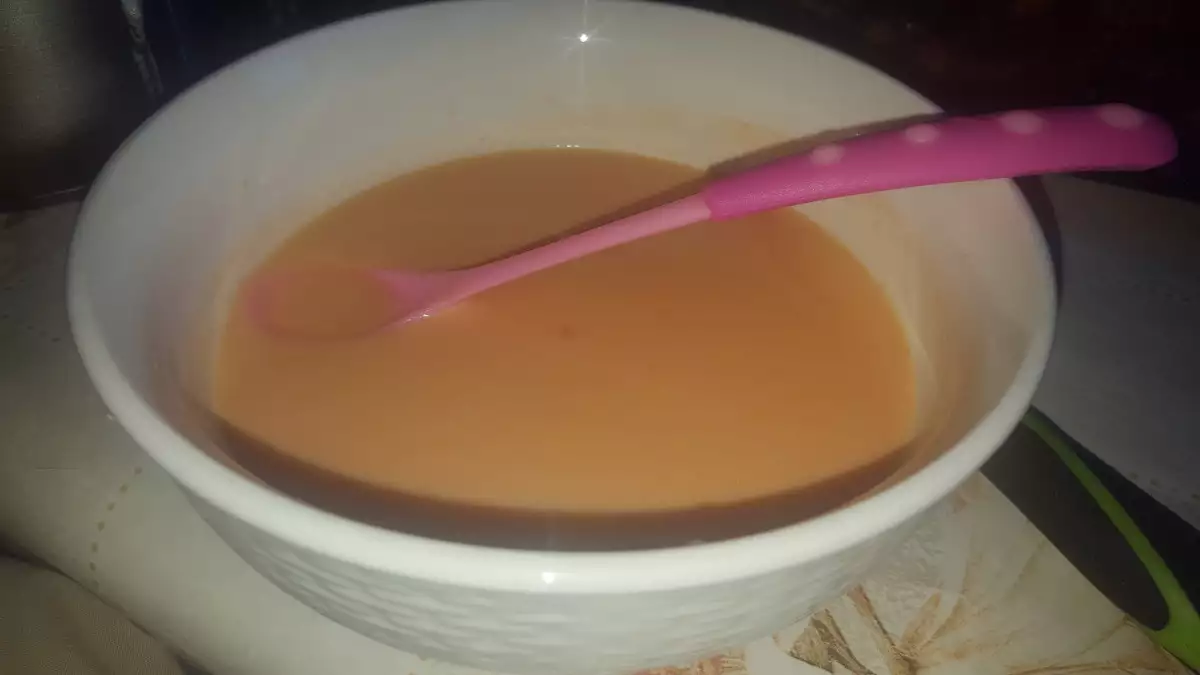 Доматена Супа за Бебе
