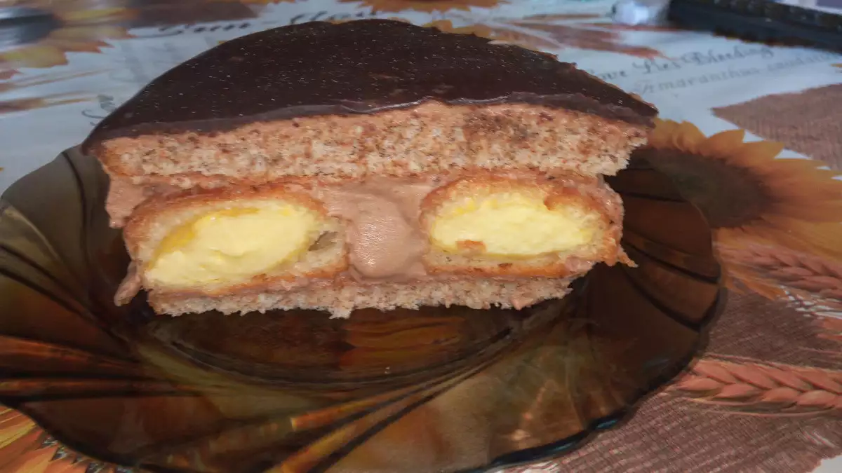 Еклерова Торта