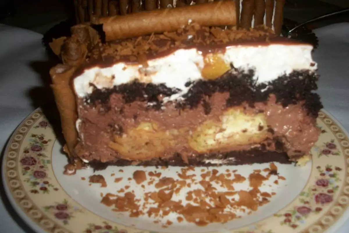 Еклерова Малинова Торта
