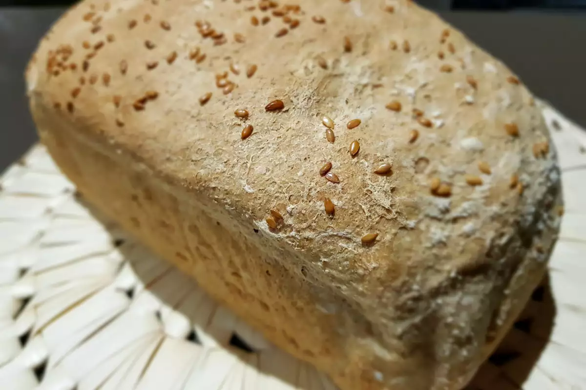 Домашен Хляб от Пълнозърнесто Брашно