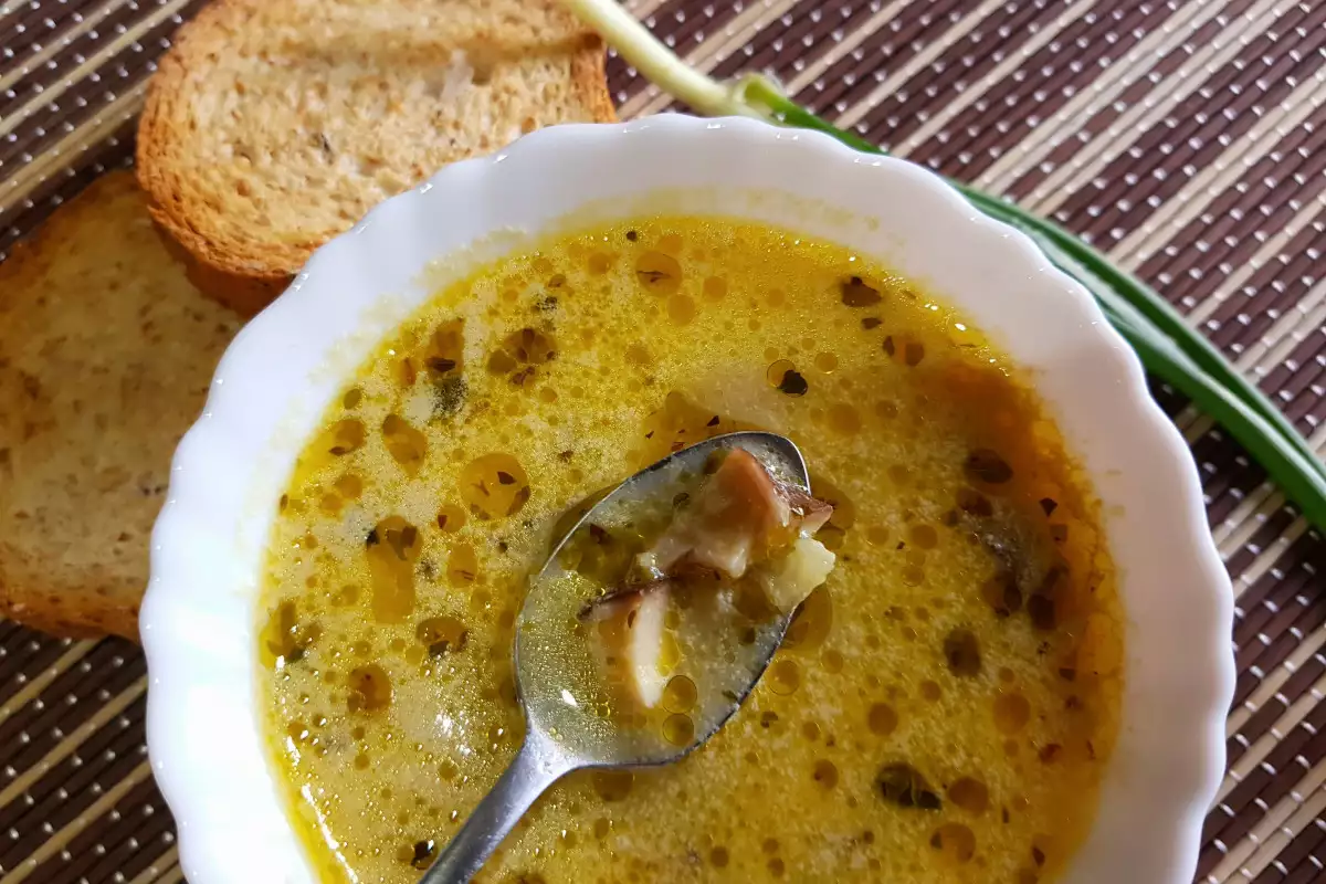 Традиционна Гъбена Супа