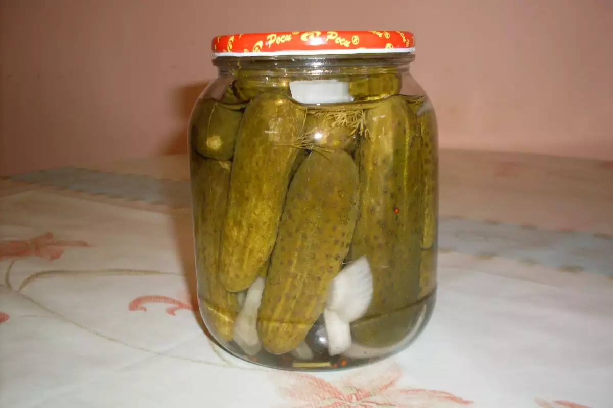 Лютеница с мед и без Варене
