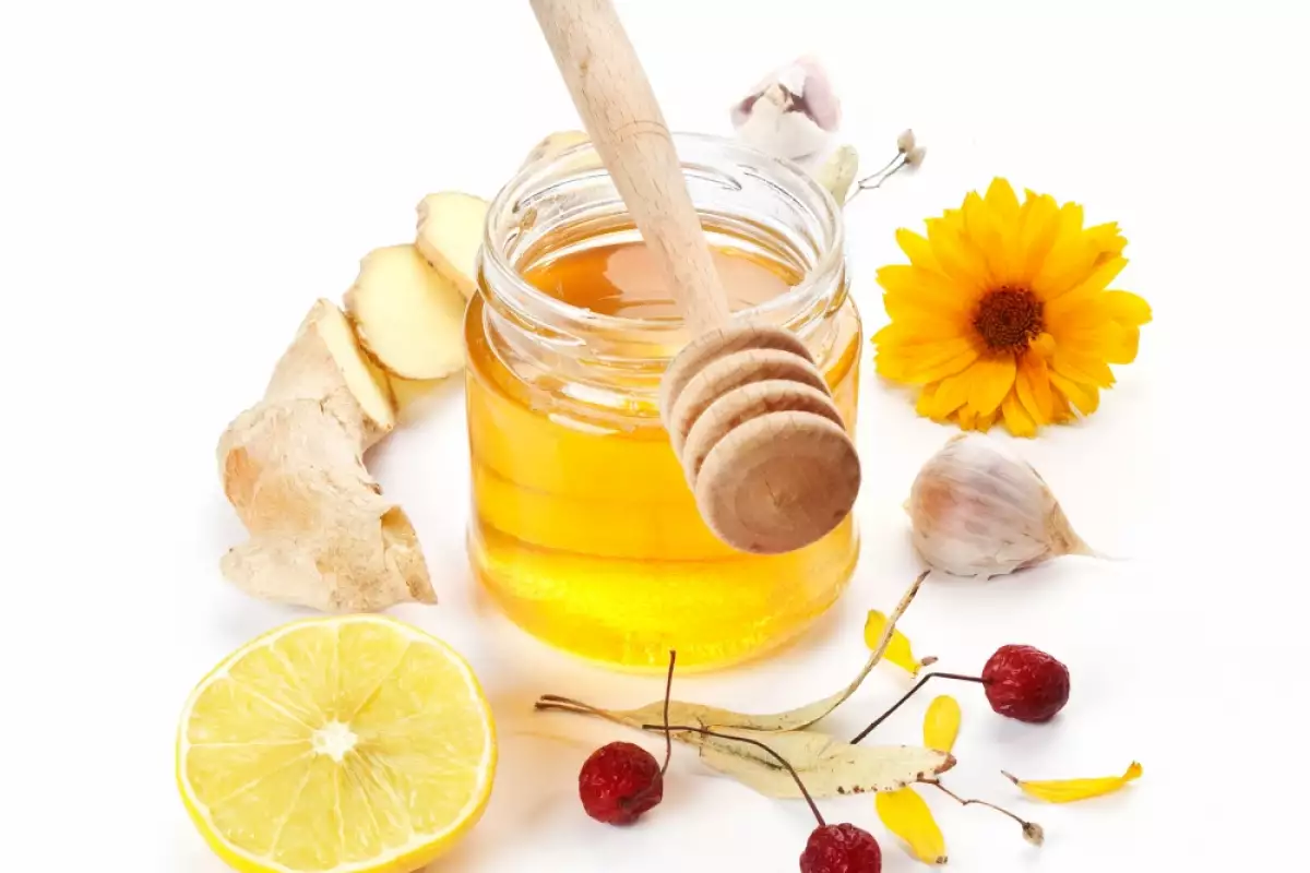 Мед и Лимони за Пречистване