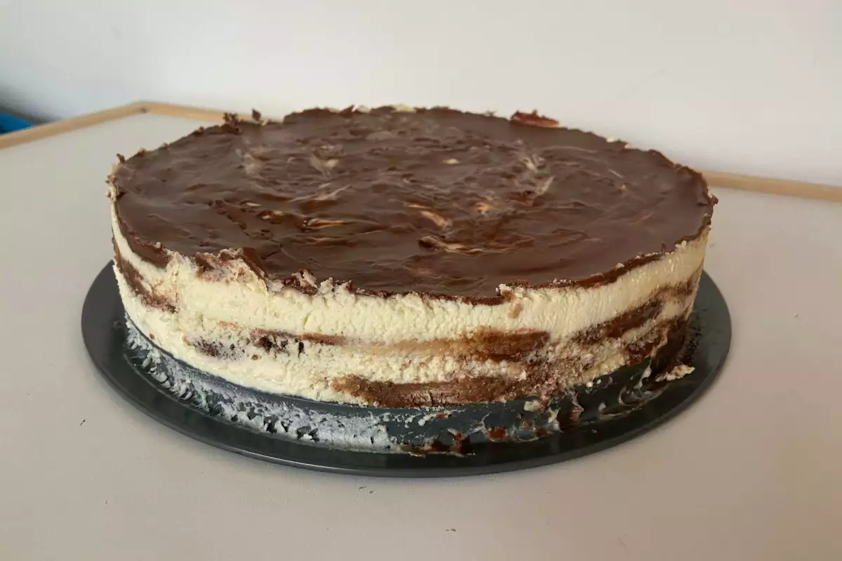 Разкошна Торта с Течен Шоколад