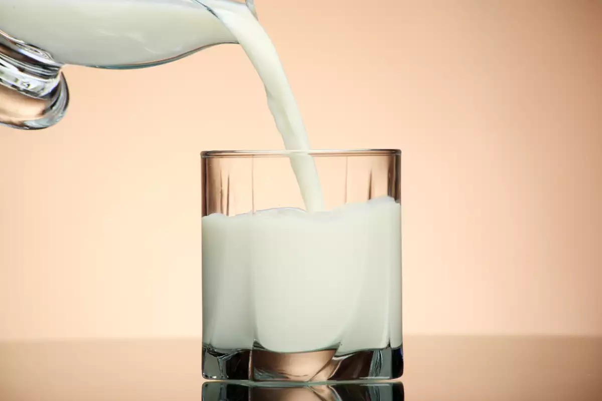 Какво се Приготвя от Пресечено Мляко
