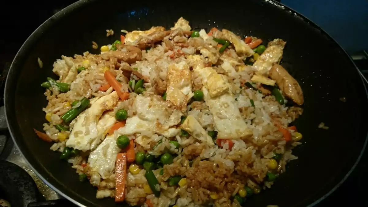Как се Приготвя Ориз по Китайски