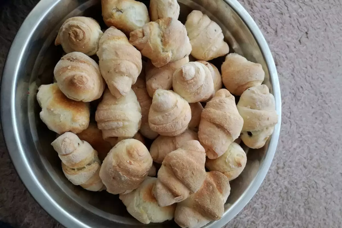 Постни Кифлички