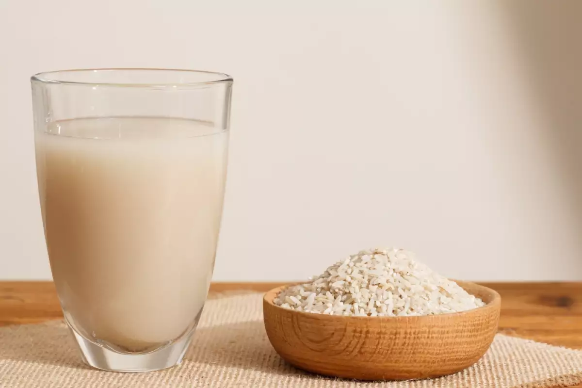 Предимства и недостатъци на оризовото мляко