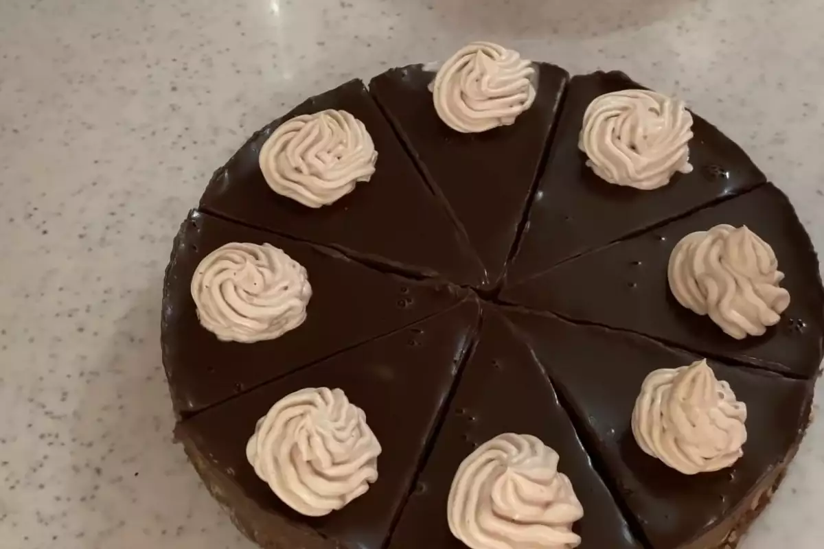 Торта с Черен Шоколад