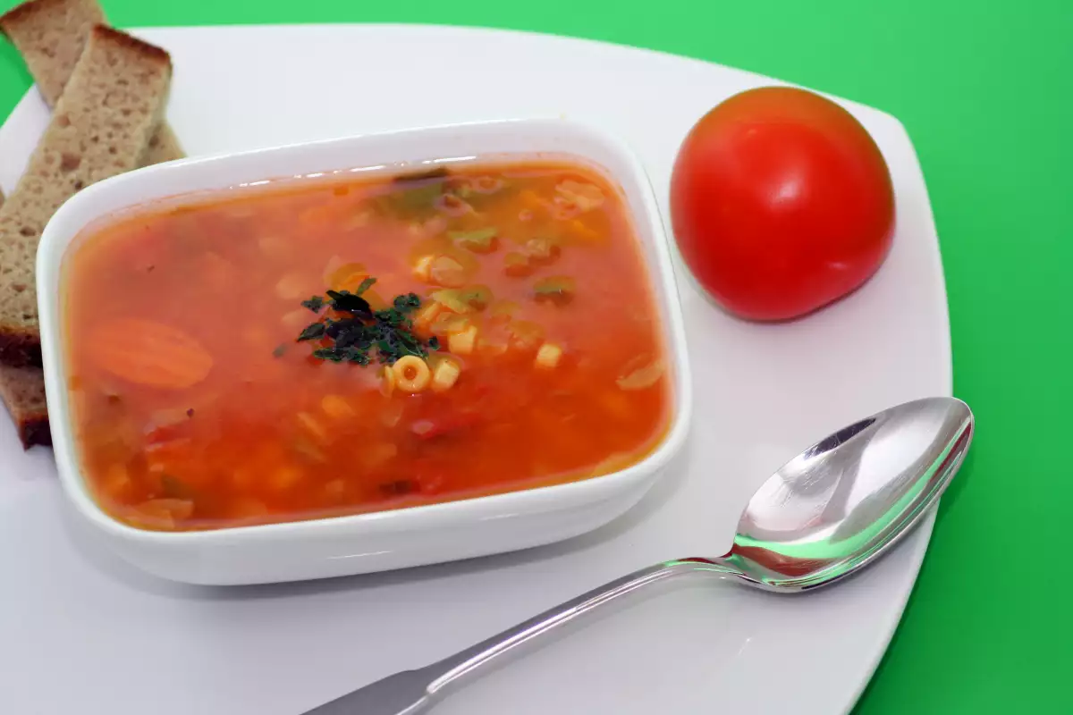 Супи от Ориз и Домати
