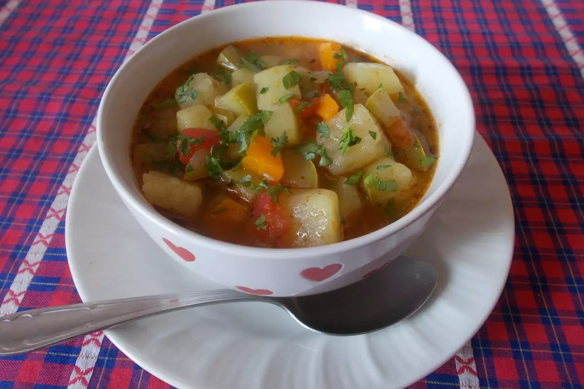 Лесна Супа от Зеленчуци