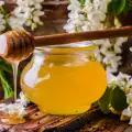 Как да втечним захаросан мед?