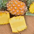 Как се реже ананас?