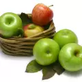 Британски земеделец отгледа чудна ябълка