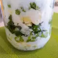 Целина със сол в буркан