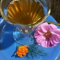Чай с маслодайна роза, невен и копър