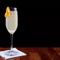 Лимонов коктейл с шампанско