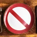 10 прости начина неусетно да ядете по-малко