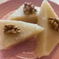 Грис халва с орехи по стара рецепта