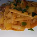Яхния жълт боб с картофи