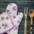 Започни час по-скоро да готвиш само с дървена лъжица! Ето защо
