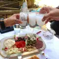 Подходящи мезета за узо и мастика
