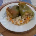 Пълнени чушки с кайма, ориз и моркови