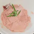 Пилешки пастет с шафран и розмарин