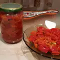 Печени чушки с моркови и оцет