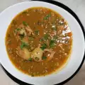 Пилешко със замразен грах