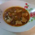 Яхнийка със свинско и домати