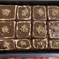 Шоколадов сладкиш със смлени бисквити