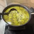 Супа от лапад и ориз със застройка