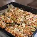 Патладжан със сирена и зеленчуци на фурна