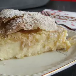 Гръцка баница с крем Бугаца (Bougatsa)