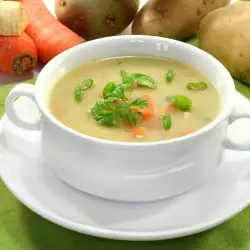 Лесна и вкусна супа с топено сирене
