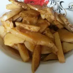 Картофи на фурна с бульон