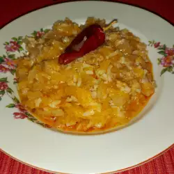 Кисело зеле с ориз и пръжки