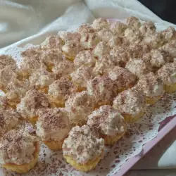 Маслени кошнички с крем