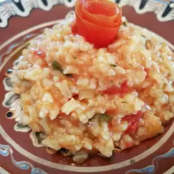 Био ориз с домати в мултикукър