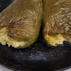 Лесни и икономични пълнени чушки с ориз