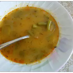 Постна супа със зелен фасул