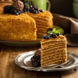 Торта Медовик (Оригиналът)