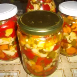 Домашна шарена туршия
